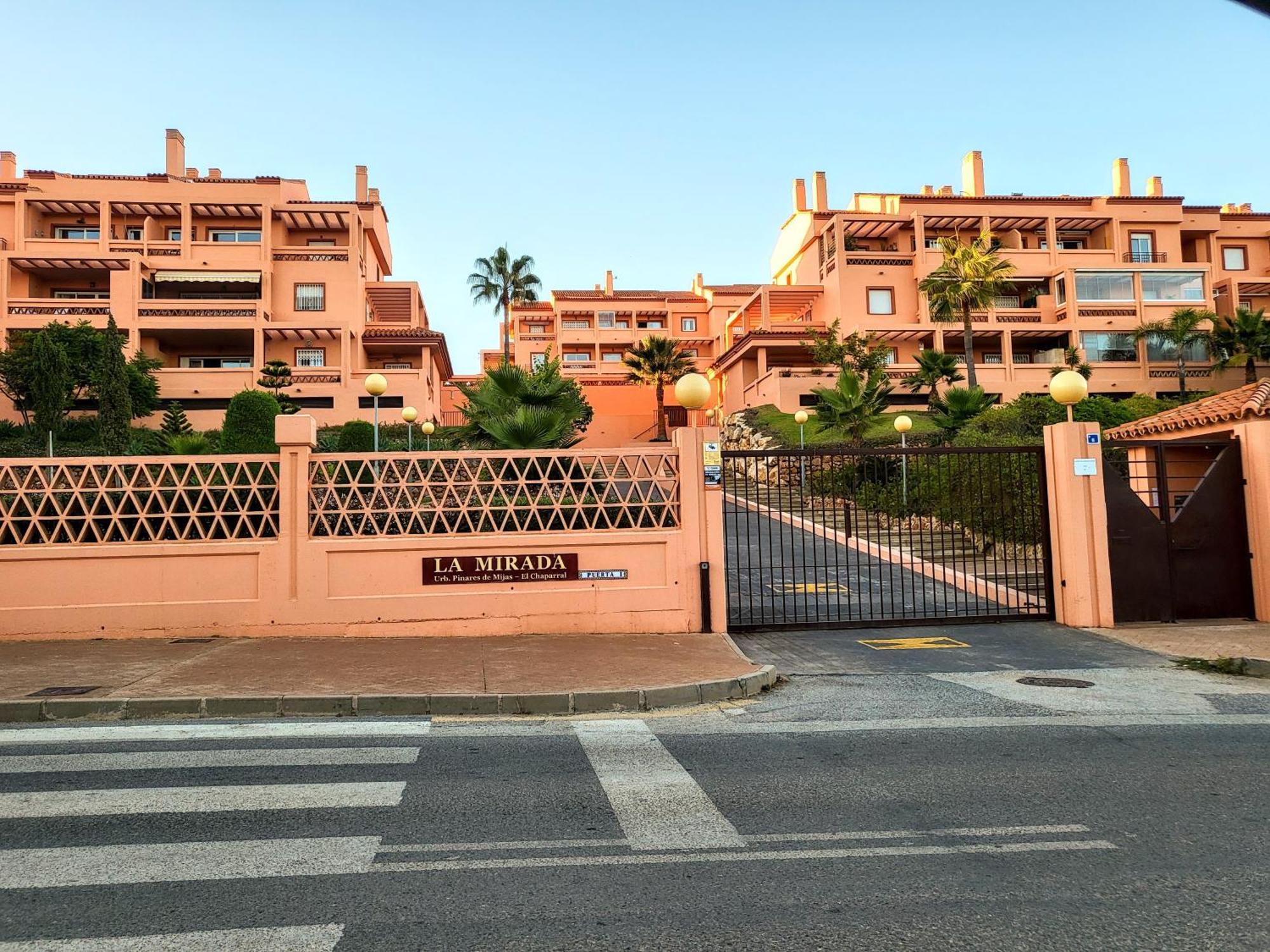 Spacious And Stylish Penthouse In Mijas El Faro Экстерьер фото